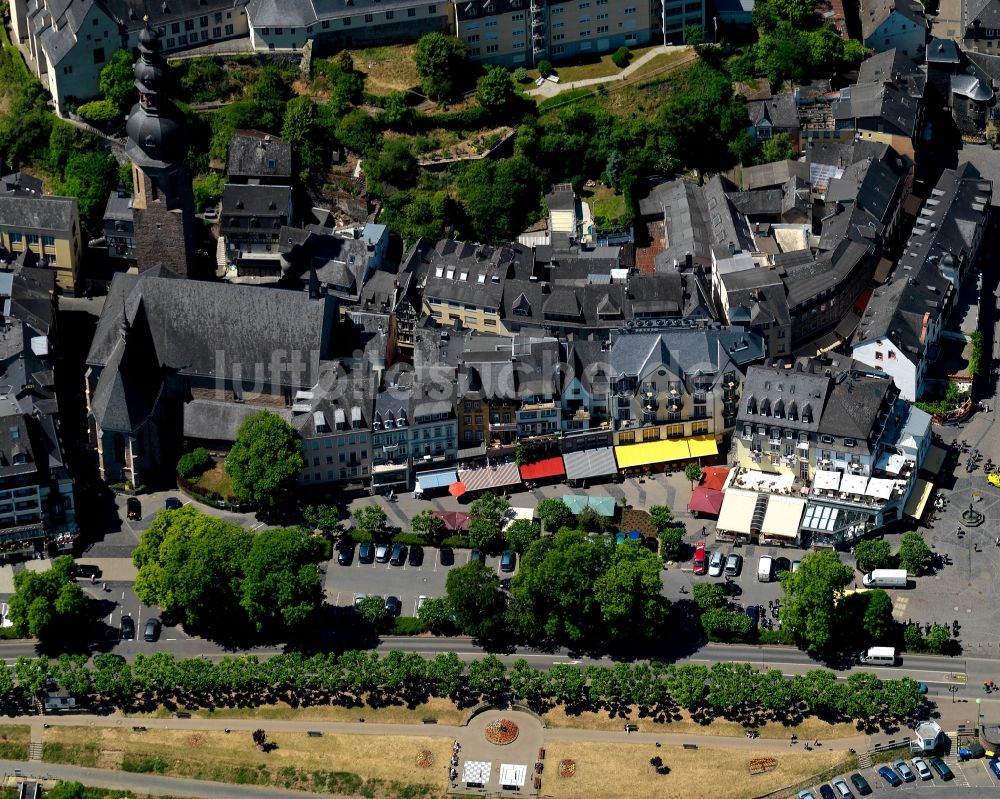 Cochem von oben - Stadtansicht der Altstadt von Cochem im Bundesland Rheinland-Pfalz