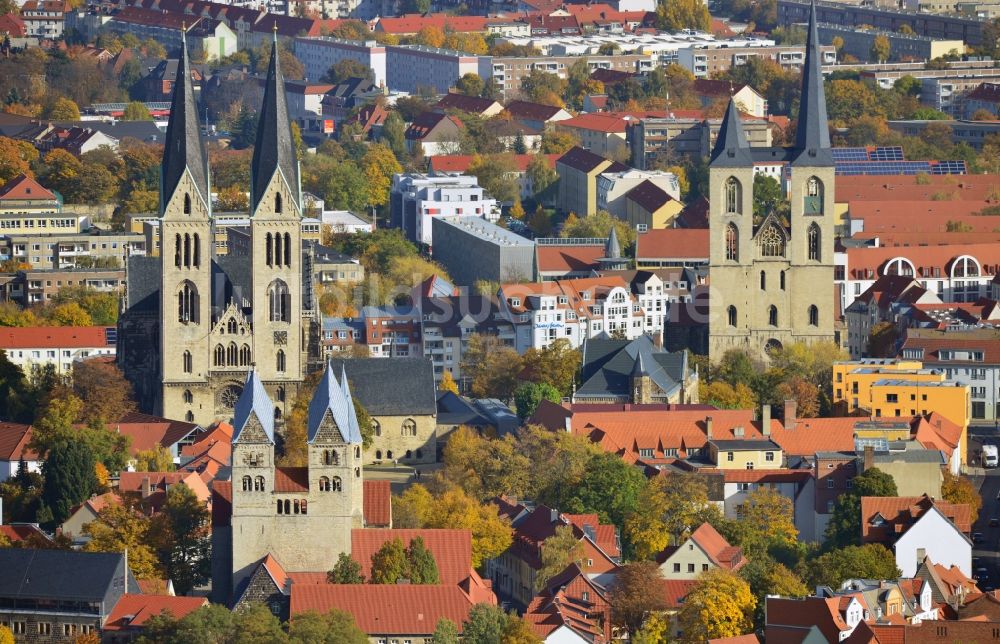 Luftaufnahme Halberstadt - Stadtansicht der Altstadt von Halberstadt im Bundesland Sachsen-Anhalt