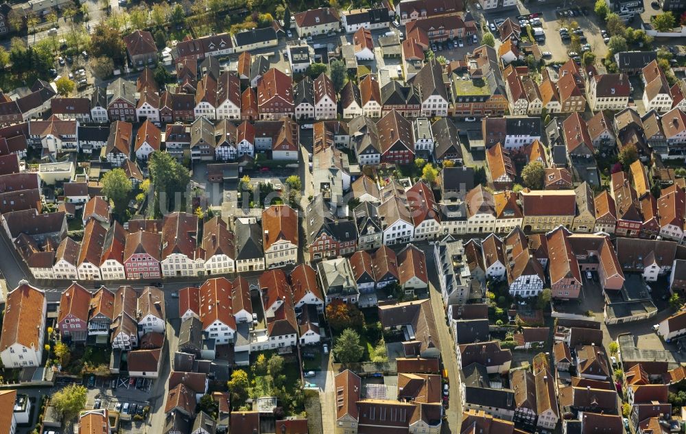 Luftaufnahme Warendorf - Stadtansicht mit der Altstadt und Innenstadt am Zentrum in Warendorf im Bundesland Nordrhein-Westfalen