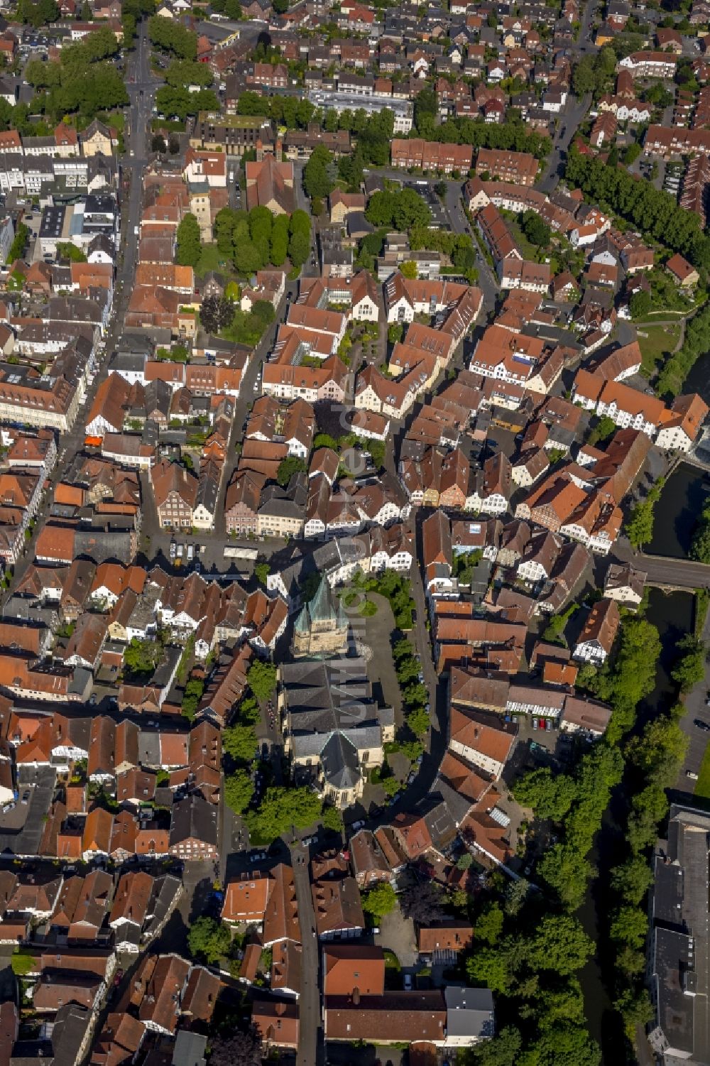 Luftbild Warendorf - Stadtansicht mit der Altstadt und Innenstadt am Zentrum in Warendorf im Bundesland Nordrhein-Westfalen