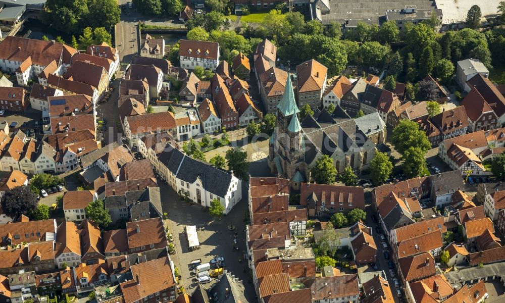 Warendorf aus der Vogelperspektive: Stadtansicht mit der Altstadt und Innenstadt am Zentrum in Warendorf im Bundesland Nordrhein-Westfalen