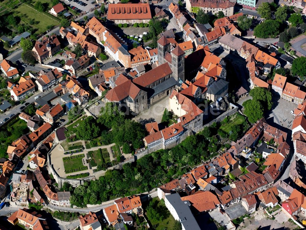 Quedlinburg von oben - Stadtansicht der Altstadt von Quedlinburg im Bundesland Sachsen-Anhalt