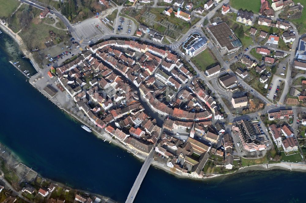 Stein am Rhein von oben - Stadtansicht der Altstadt von Stein am Rhein im Kanton Schaffhausen in der Schweiz