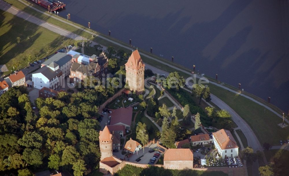 Luftbild Tangermünde - Stadtansicht der Altstadt mit der Stephanskirche in Tangermünde im Bundesland Sachsen-Anhalt