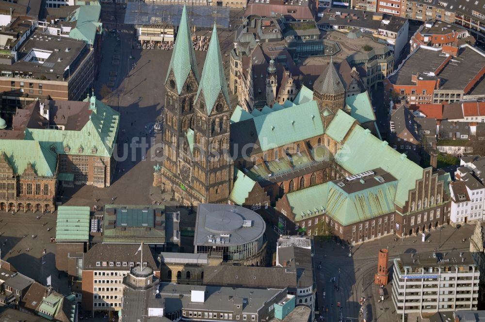 Bremen von oben - Stadtansicht vom Altstadtbereich der Hansestadt Bremen