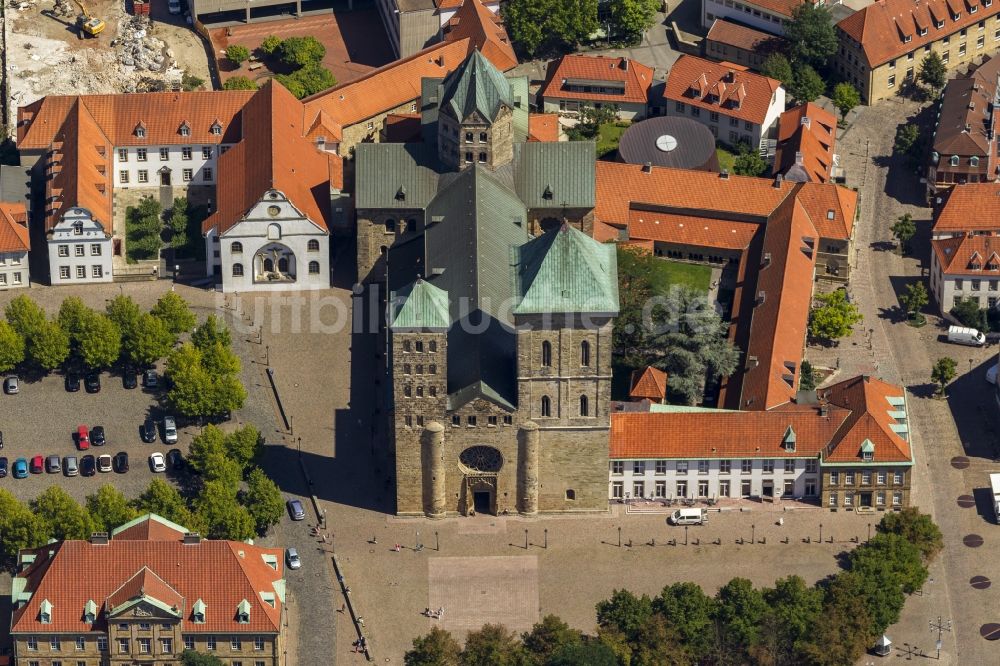 Luftaufnahme Osnabrück - Stadtansicht vom Altstadtzentrum mit dem Dom St. Peter am Domplatz Osnabrück im Bundesland Niedersachsen