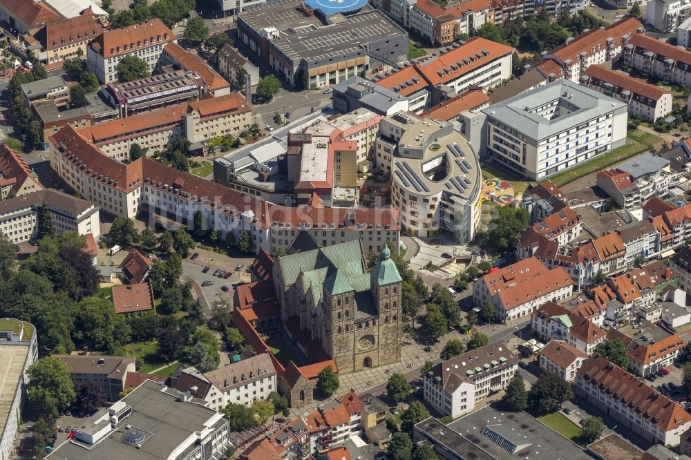 Osnabrück aus der Vogelperspektive: Stadtansicht vom Altstadtzentrum mit dem Dom St. Peter am Domplatz Osnabrück im Bundesland Niedersachsen