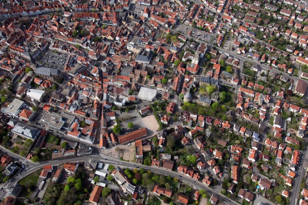 Alzey von oben - Stadtansicht von Alzey im Bundesland Rheinland-Pfalz