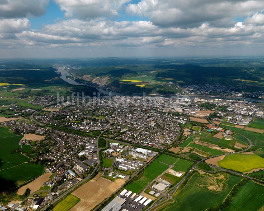 Andernach aus der Vogelperspektive: Stadtansicht von Andernach am Ufer des Rhein im Bundesland Rheinland-Pfalz