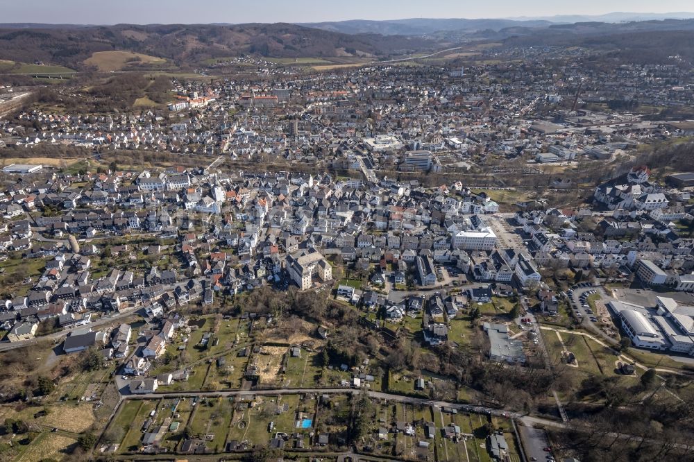 Luftaufnahme Arnsberg - Stadtansicht in Arnsberg im Bundesland Nordrhein-Westfalen, Deutschland