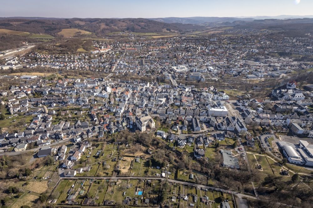 Arnsberg von oben - Stadtansicht in Arnsberg im Bundesland Nordrhein-Westfalen, Deutschland