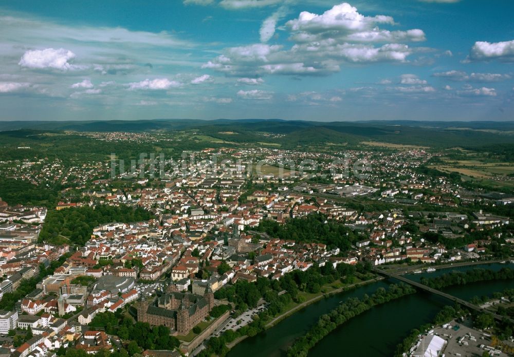 Aschaffenburg von oben - Stadtansicht von Aschaffenburg im Bundesland Bayern