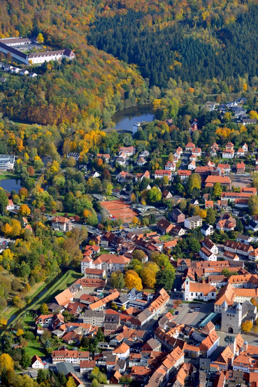 Bad Gandersheim aus der Vogelperspektive: Stadtansicht von Bad Gandersheim im Bundesland Niedersachsen