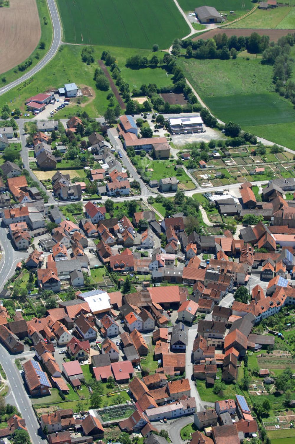 Bastheim aus der Vogelperspektive: Stadtansicht Bastheim in Bayern