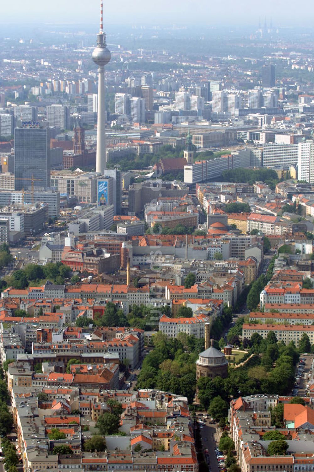 Berlin aus der Vogelperspektive: Stadtansicht über Prenzlauer Berg