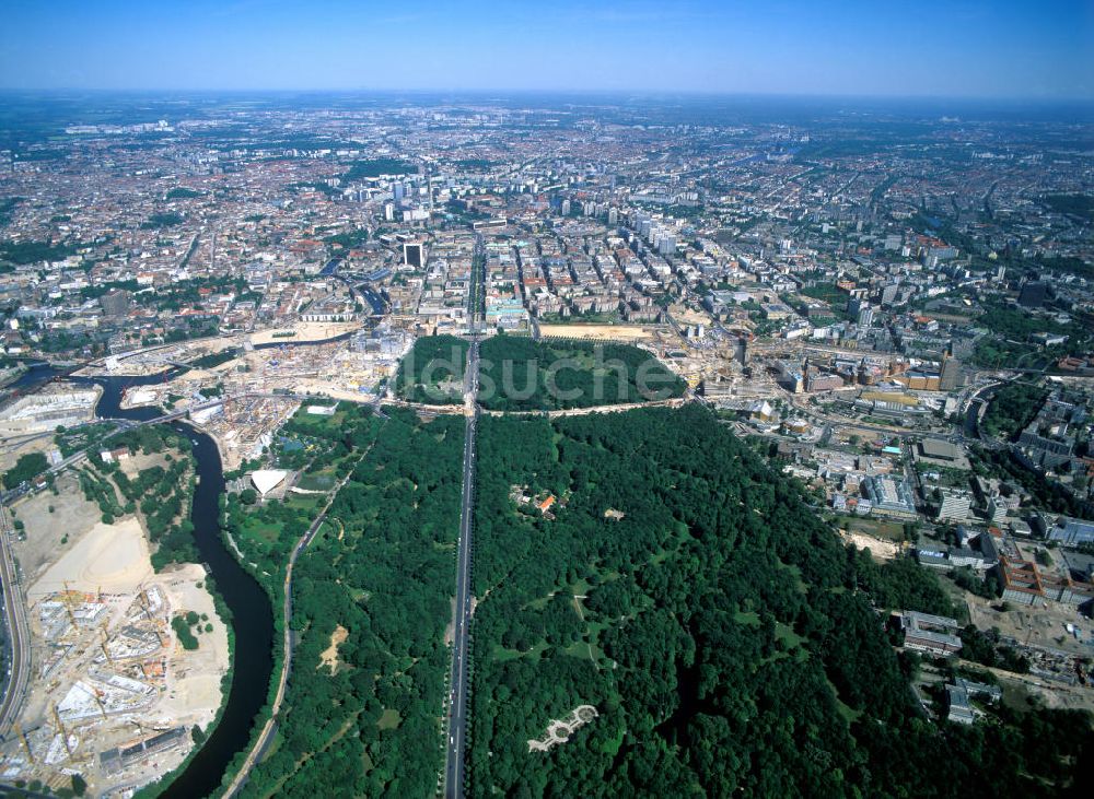 Berlin aus der Vogelperspektive: Stadtansicht Berlin