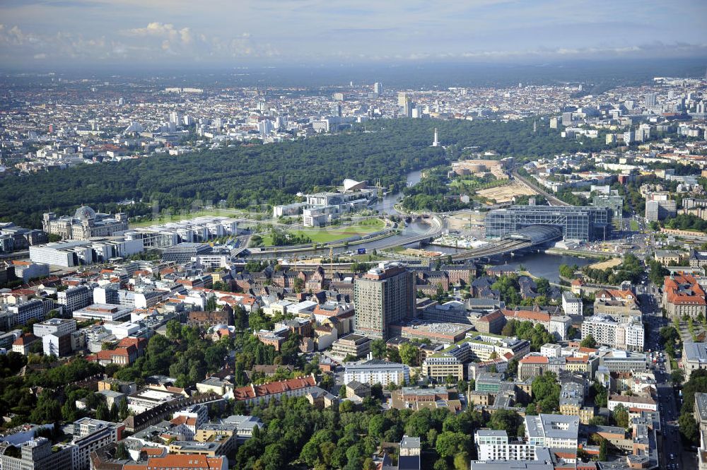 Berlin aus der Vogelperspektive: Stadtansicht Berlin - Mitte