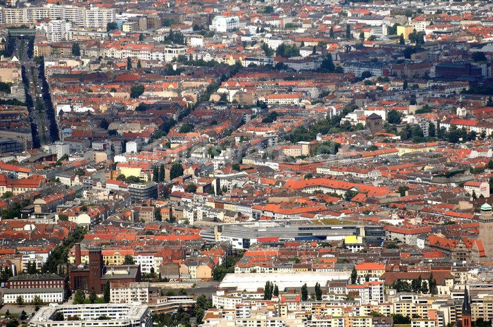 Luftaufnahme Berlin - Stadtansicht der Berliner Bezirke Neukölln und Friedrichshain-Kreuzberg