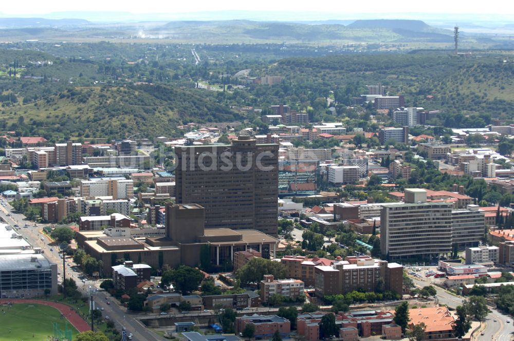 Luftaufnahme BLOEMFONTEIN - Stadtansicht von Bloemfontein in Südafrika