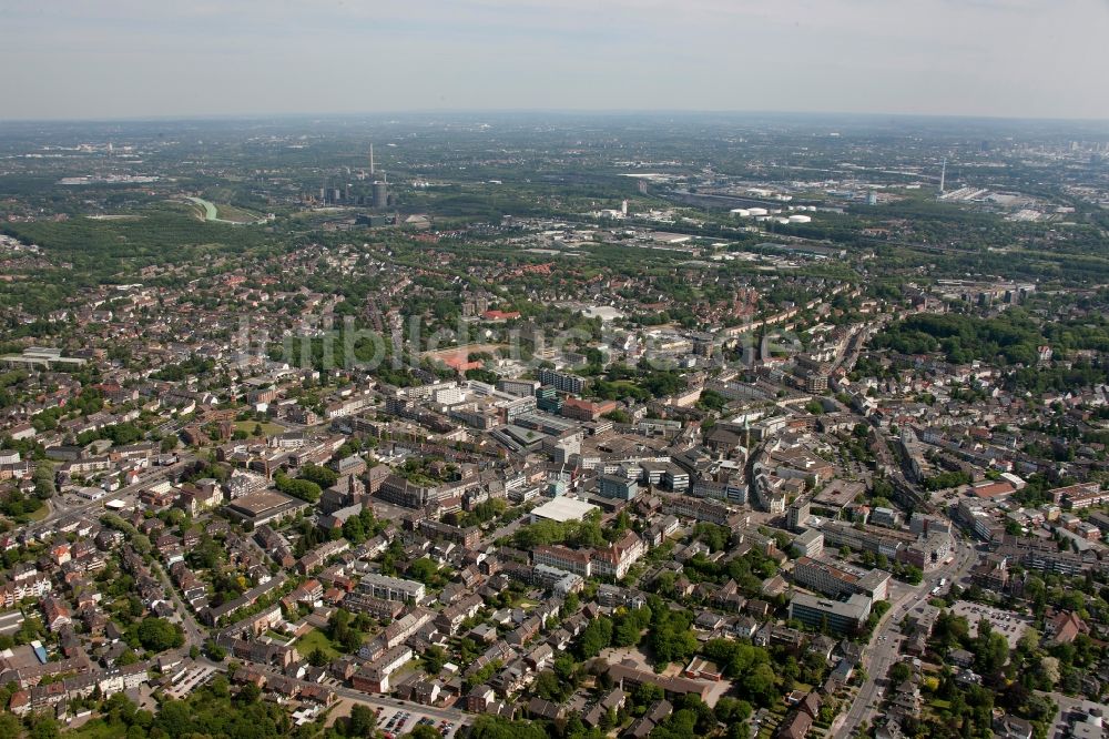 Luftaufnahme Bottrop - Stadtansicht von Bottrop im Bundesland Nordrhein-Westfalen