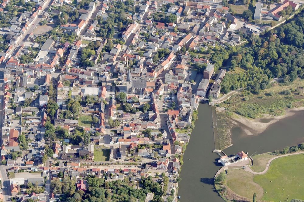 Luftbild Calbe (Saale) - Stadtansicht vom Calbe (Saale) im Bundesland Sachsen-Anhalt