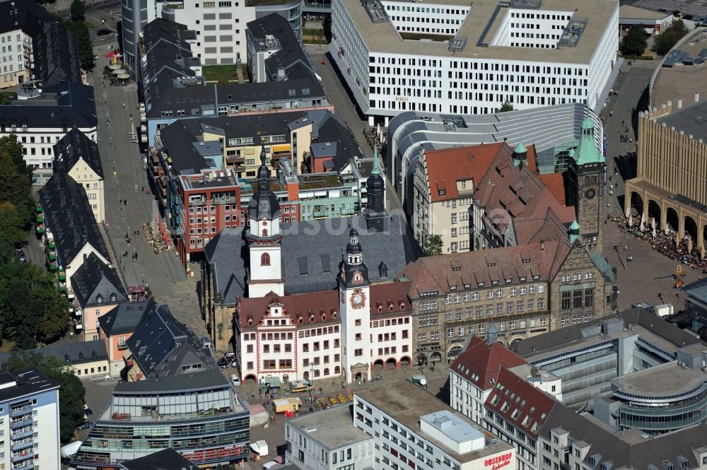 Chemnitz von oben - Stadtansicht von Chemnitz mit Marktplatz, Rathaus und Jakobikirche in Chemnitz in Sachsen