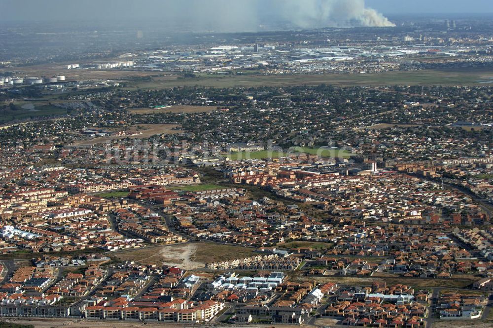 Kapstadt / Cap Town von oben - Stadtansicht / Cityscape Kapstadt / Cap Town in Südafrika / South Africa