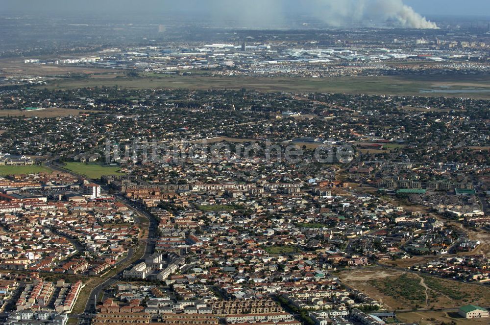 Luftaufnahme Kapstadt / Cap Town - Stadtansicht / Cityscape Kapstadt / Cap Town in Südafrika / South Africa