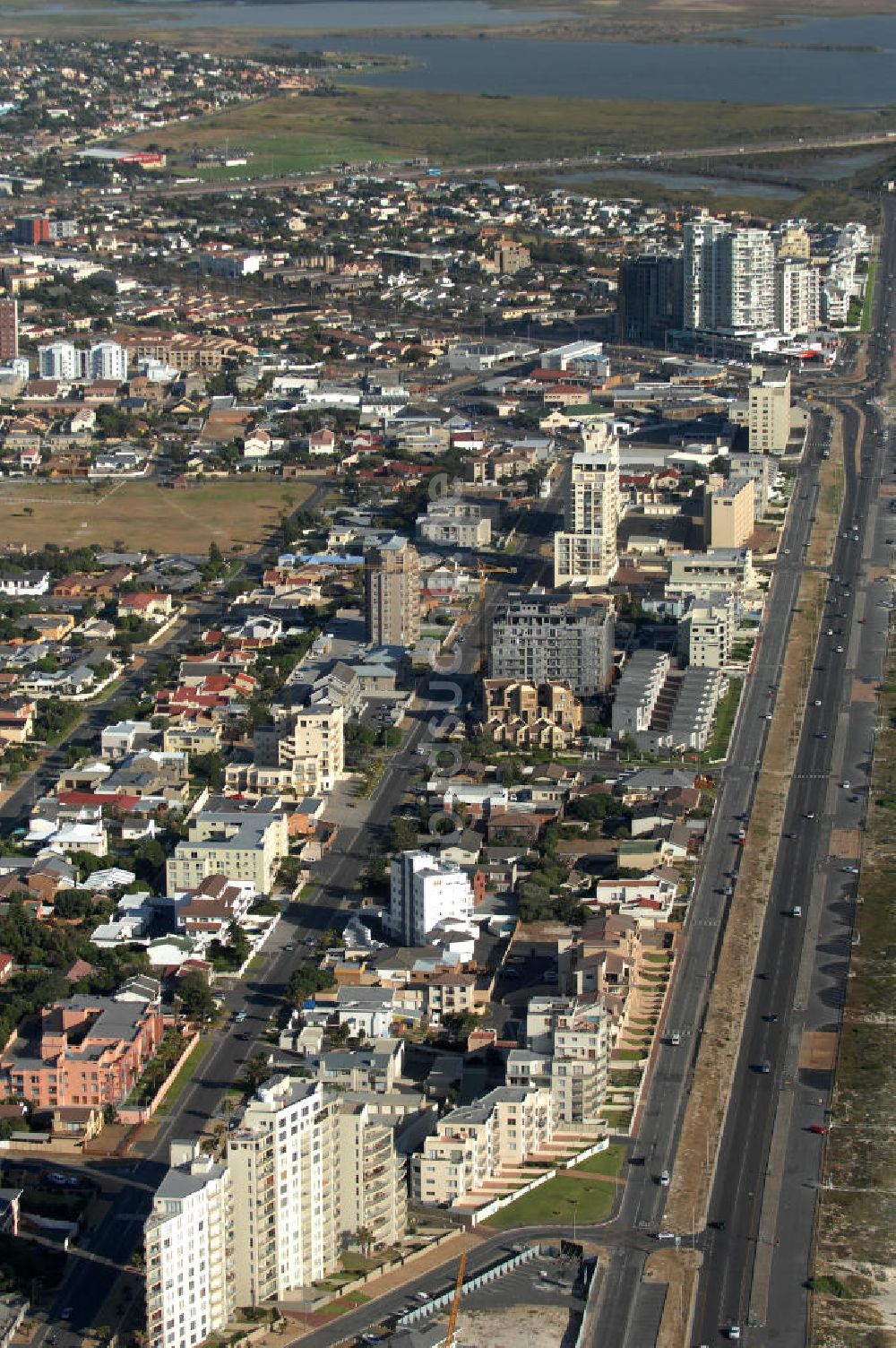 Luftbild Kapstadt / Cap Town - Stadtansicht / Cityscape Kapstadt / Cap Town in Südafrika / South Africa