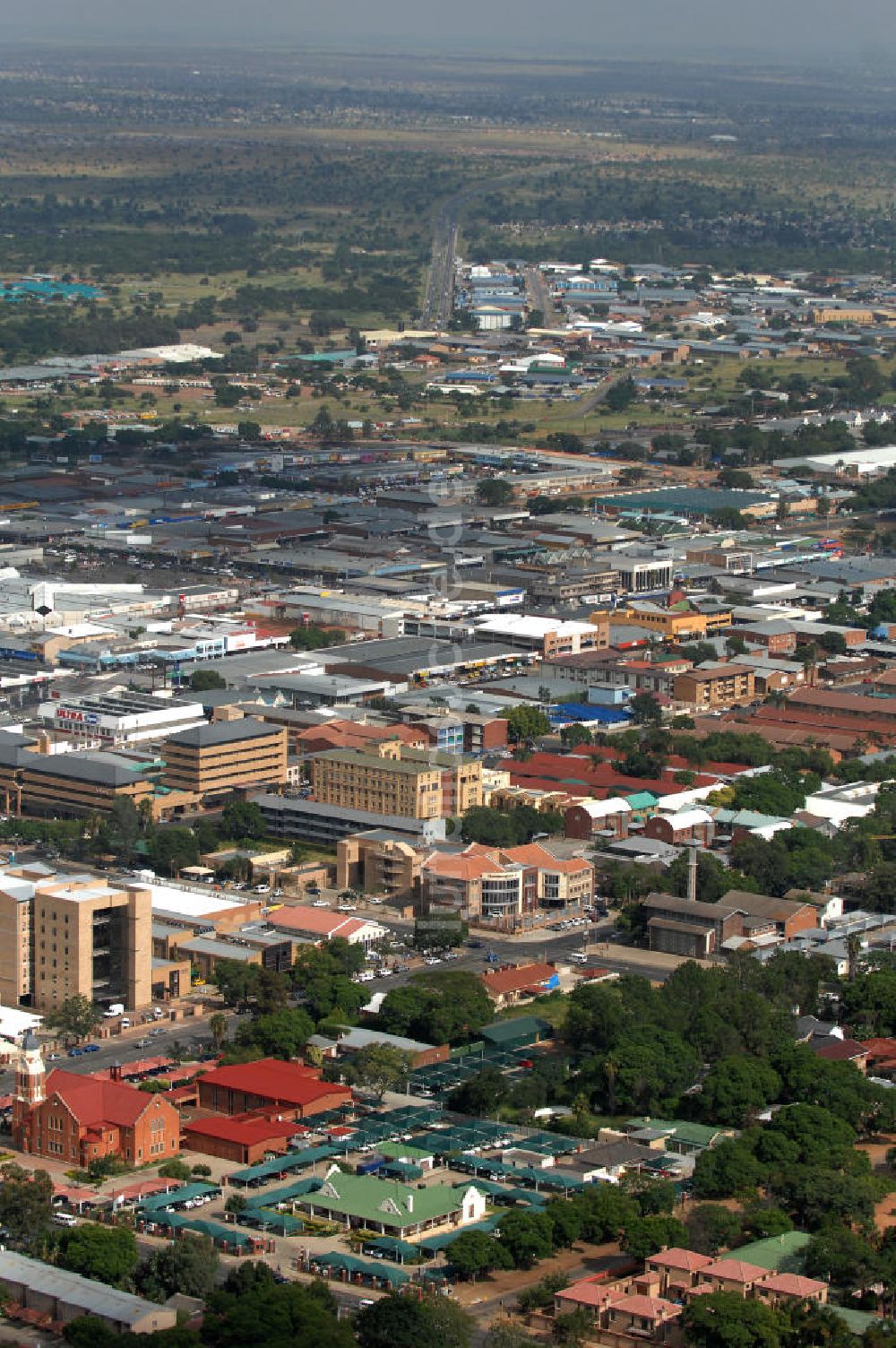 Luftaufnahme Polokwane - Stadtansicht / Cityscape von Polokwane in Südafrika / South Africa