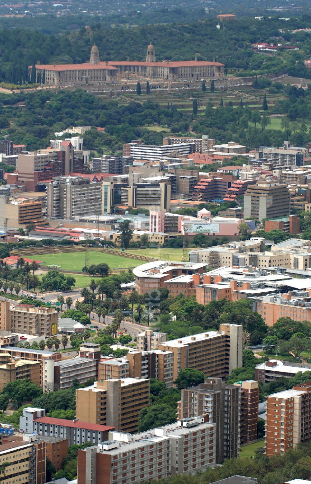 Luftaufnahme Pretoria - Stadtansicht / Cityscape von Pretoria Südafrika / South Africa