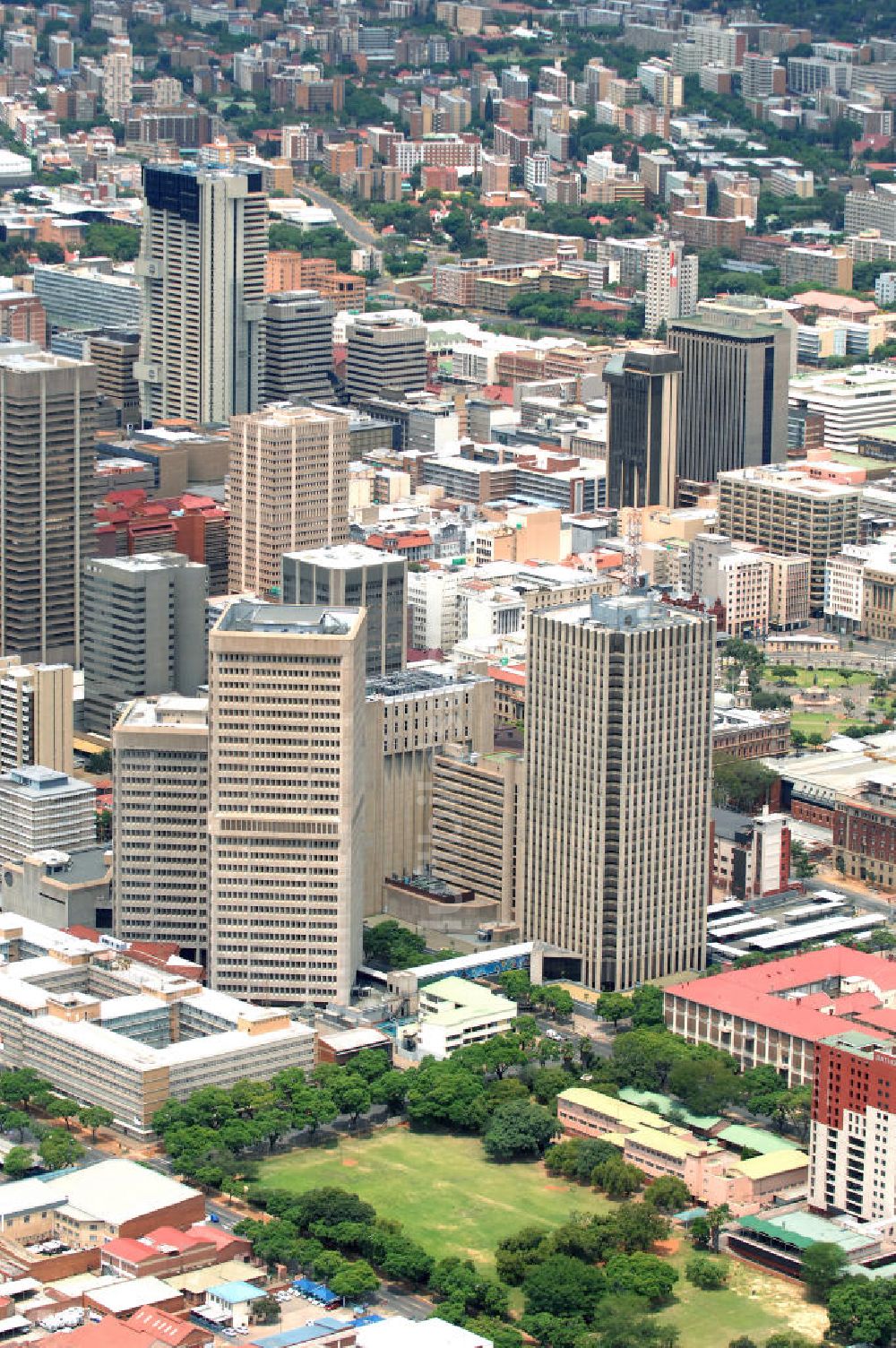 Pretoria von oben - Stadtansicht / Cityscape von Pretoria Südafrika / South Africa