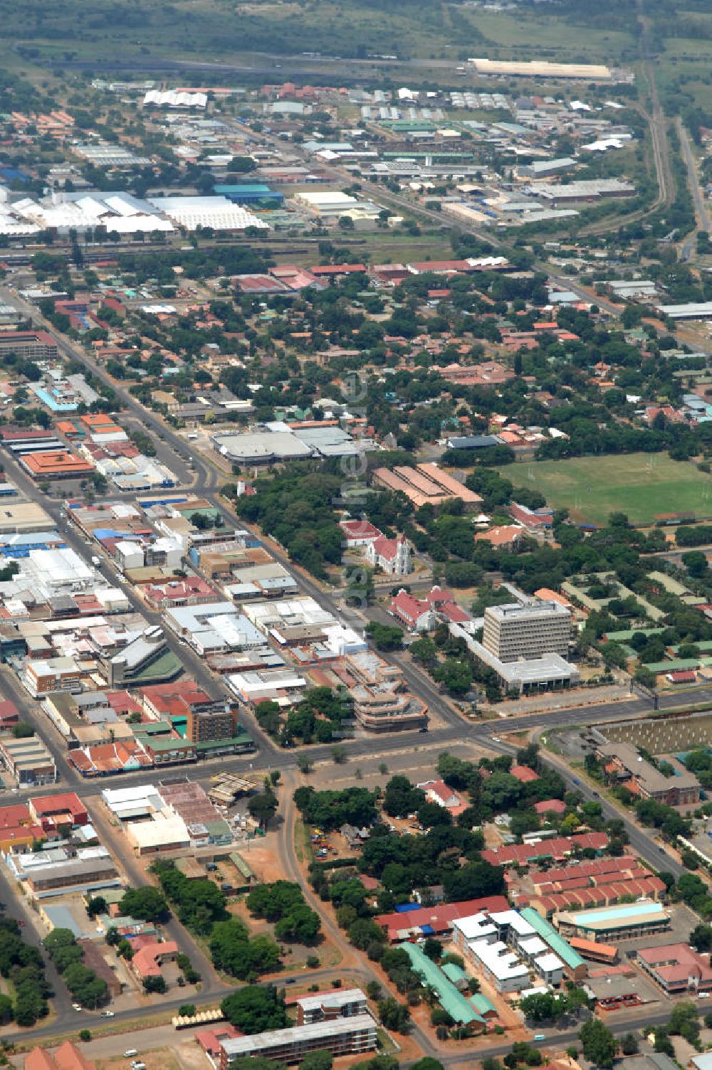 Luftaufnahme 14.02.2010 - Stadtansicht Cityscape von Rustenburg in Südafrika / South Africa