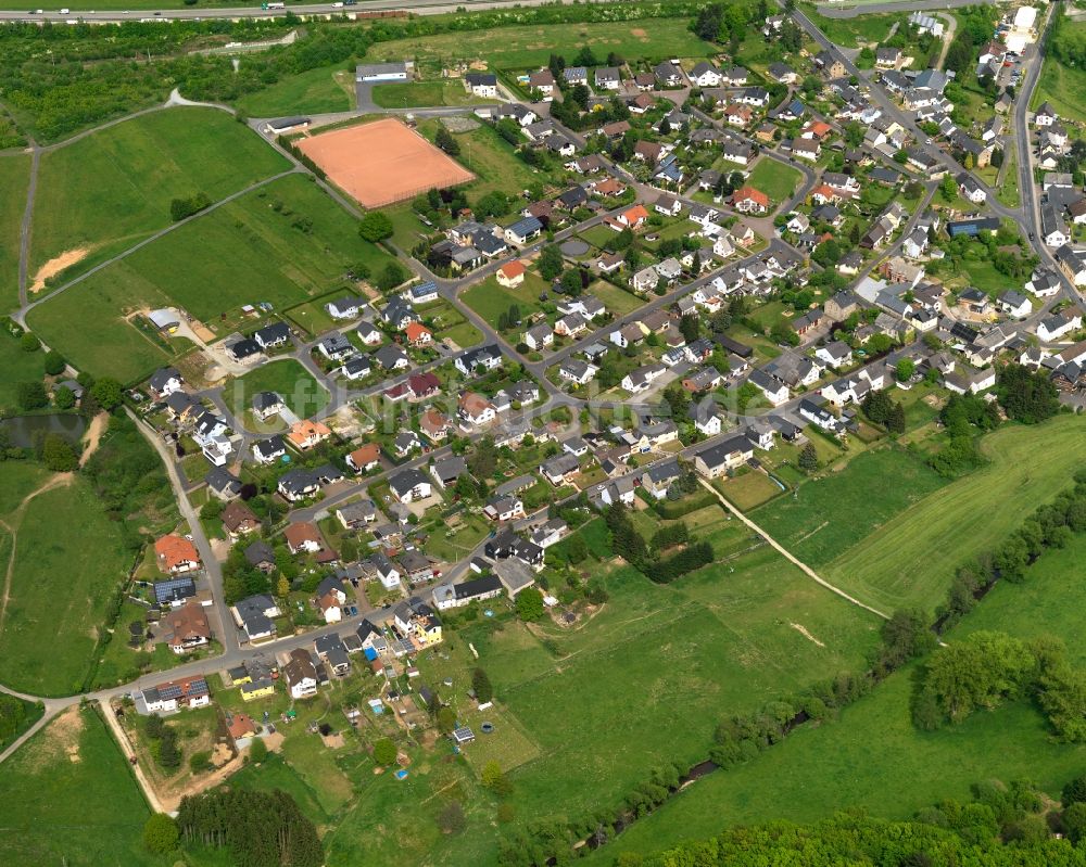 Deesen aus der Vogelperspektive: Stadtansicht von Deesen im Bundesland Rheinland-Pfalz