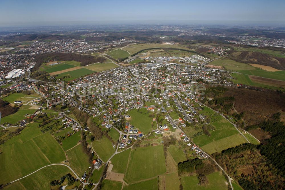 Luftaufnahme Deilinghofen - Stadtansicht auf Deilinghofen, einem Stadtteil von Hemer