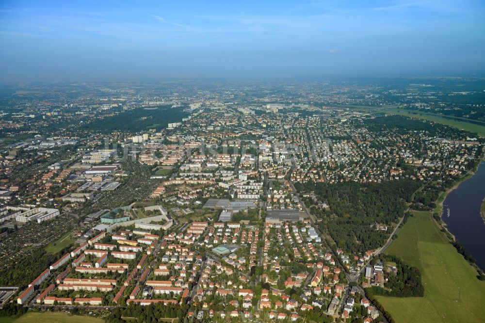 Luftaufnahme Dresden - Stadtansicht von Dresden im Bundesland Sachsen