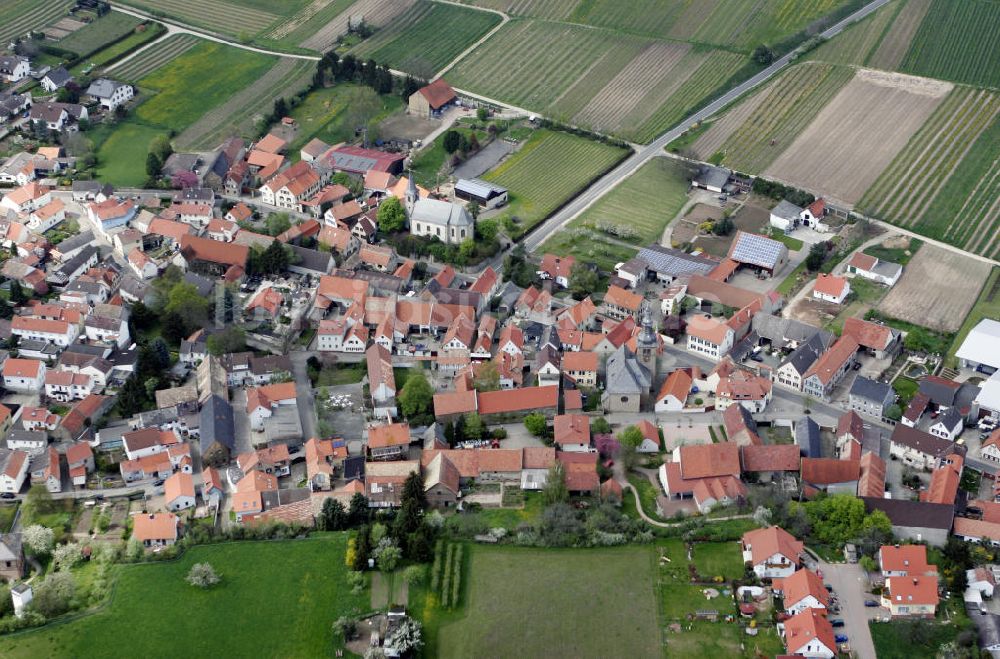 Eimsheim aus der Vogelperspektive: Stadtansicht Eimsheim