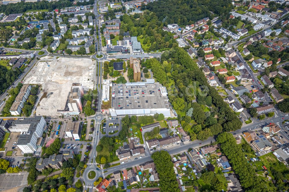 Bergkamen aus der Vogelperspektive: Stadtansicht entlang der Töddinghauser Straße in Bergkamen im Bundesland Nordrhein-Westfalen, Deutschland