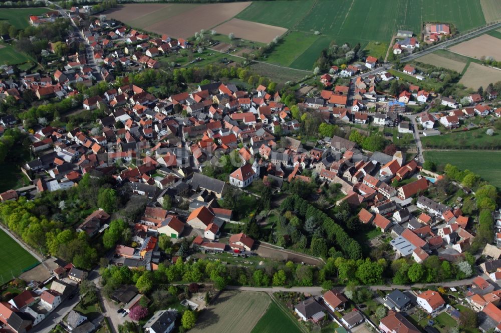 Eppelsheim aus der Vogelperspektive: Stadtansicht von Eppelsheim im Bundesland Rheinland-Pfalz