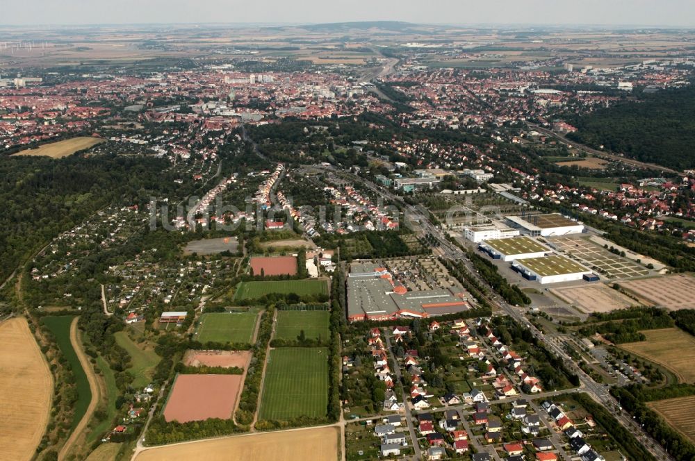 Luftbild Erfurt - Stadtansicht von Erfurt mit Messegelände und Sportplätzen in Erfurt in Thüringen