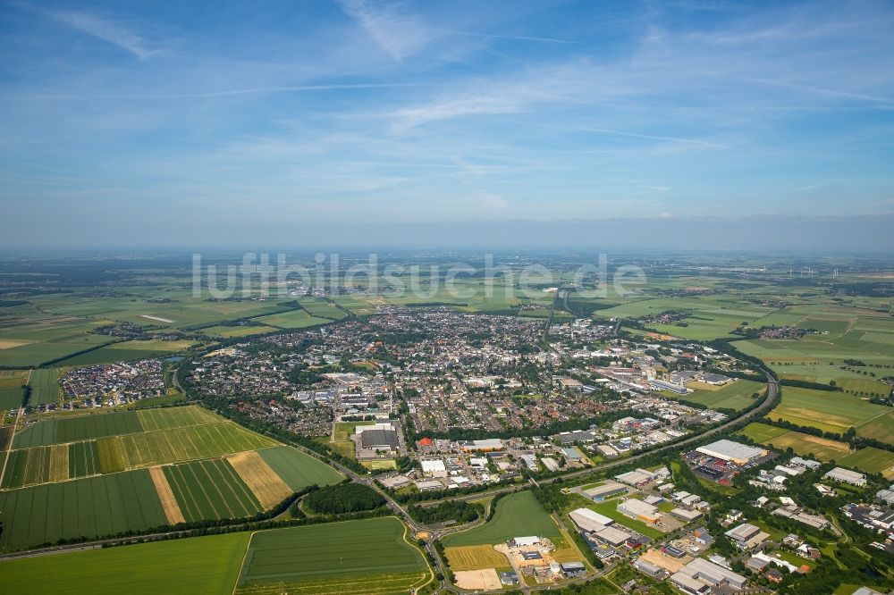 Luftaufnahme Erkelenz - Stadtansicht von Erkelenz im Bundesland Nordrhein-Westfalen