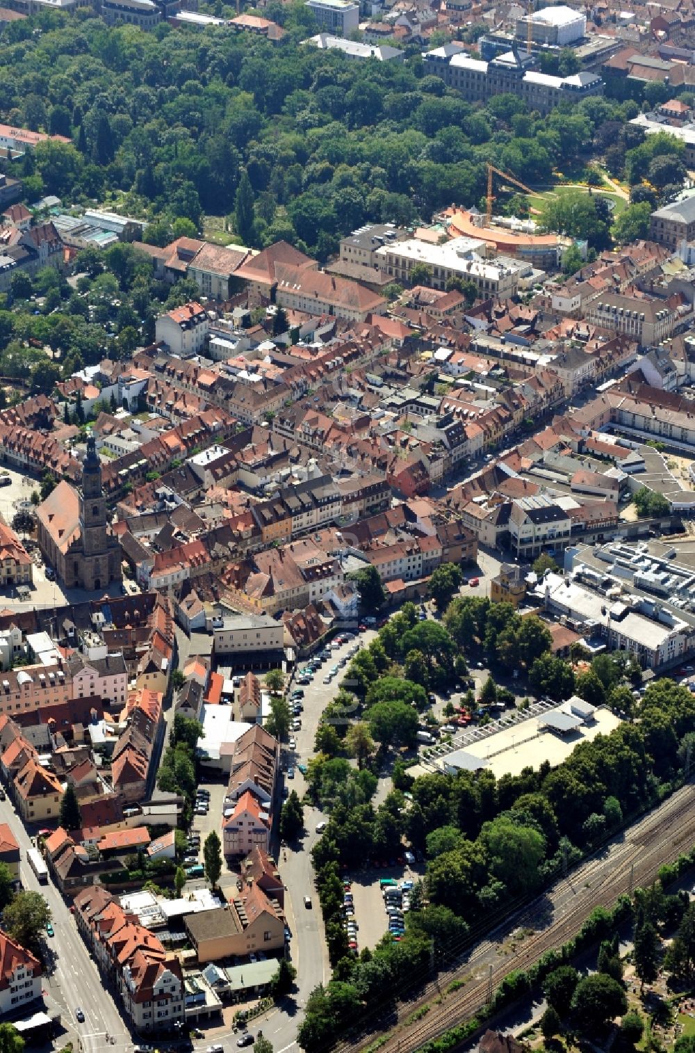 Luftaufnahme Erlangen - Stadtansicht von Erlangen im Bundesland Bayern