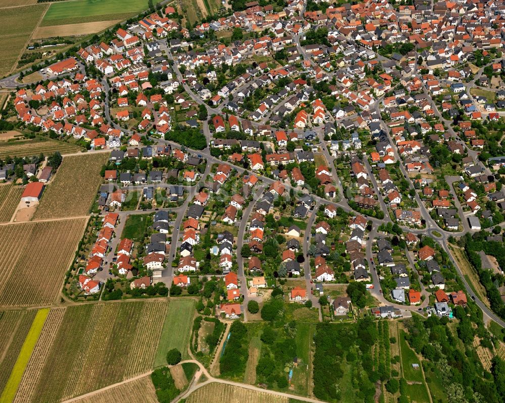 Luftaufnahme Essenheim - Stadtansicht von Essenheim im Bundesland Rheinland-Pfalz