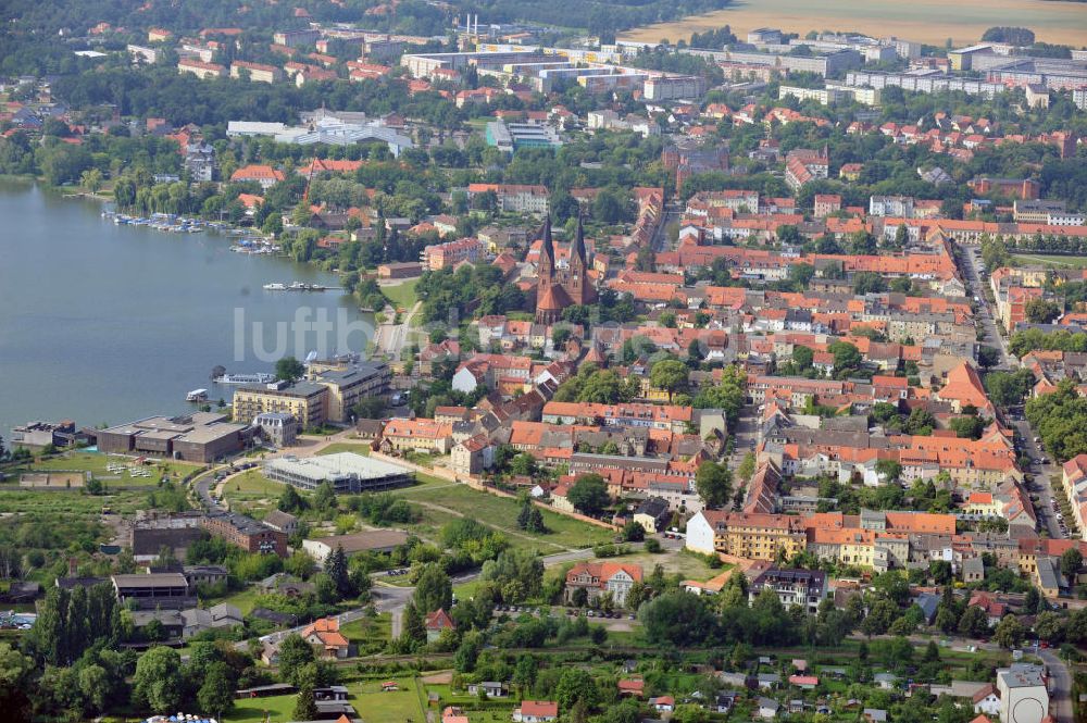 Neuruppin aus der Vogelperspektive: Stadtansicht der Fontanestadt Neuruppin in Brandenburg