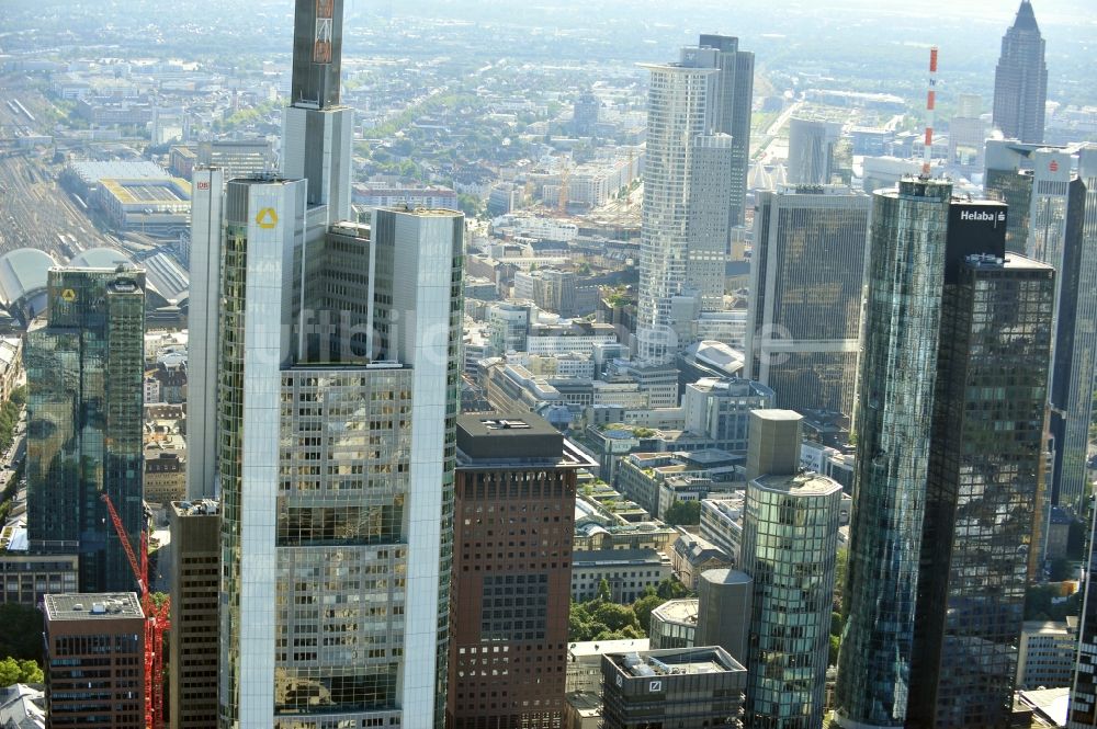 Luftaufnahme Frankfurt am Main - Stadtansicht der Frankfurter Skyline am Main