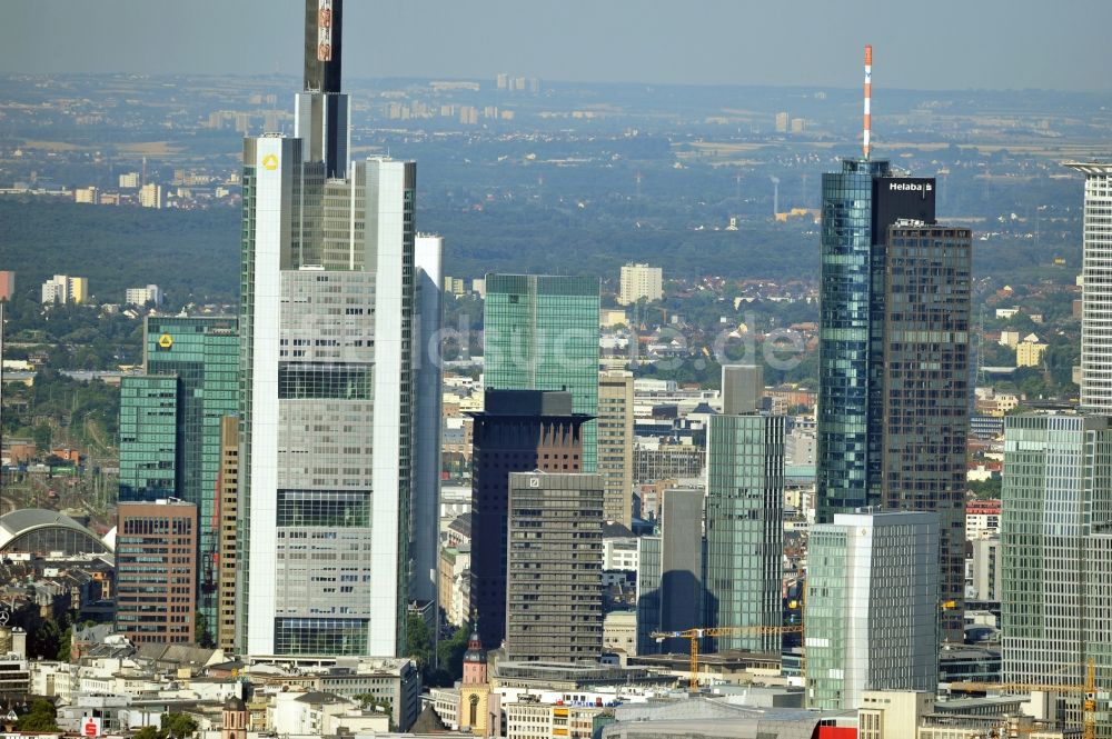 Luftaufnahme Frankfurt am Main - Stadtansicht der Frankfurter Skyline am Main