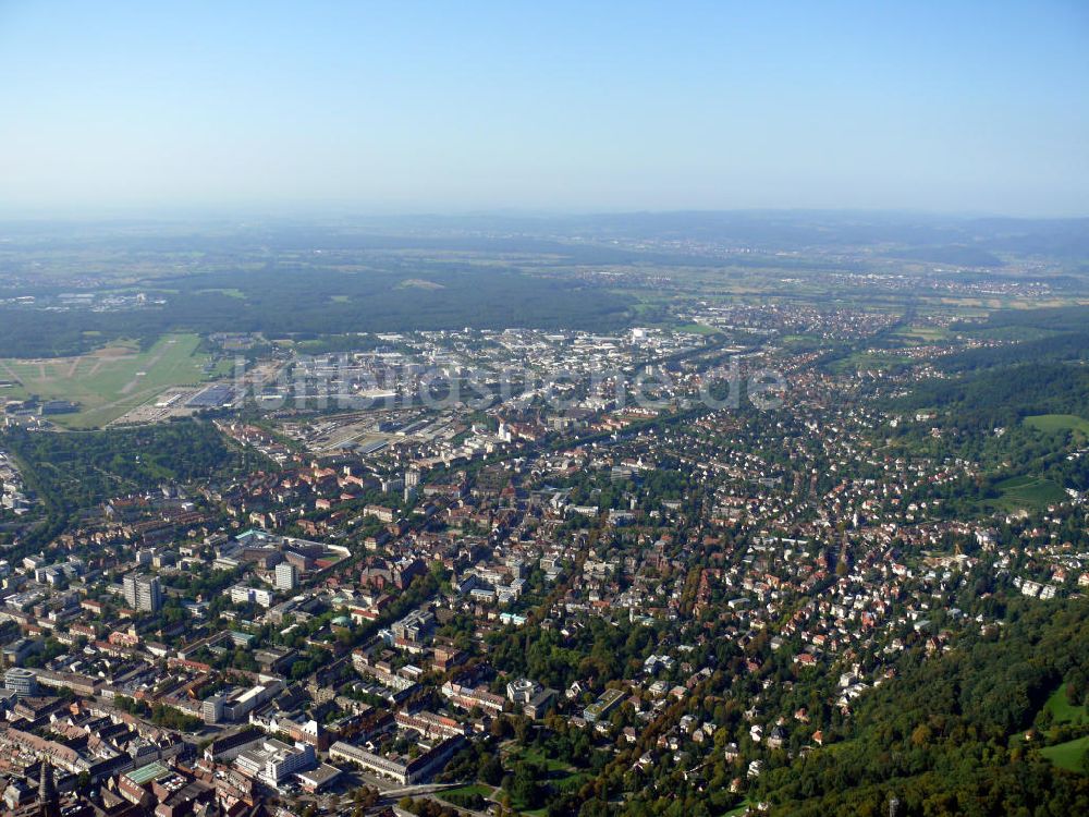 Luftaufnahme Freiburg im Breisgau - Stadtansicht Freiburg