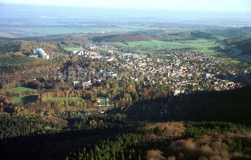 Luftbild Friedrichroda / Thür. - Stadtansicht von Friedrichroda in Thüringen aus südlicher Richtung.