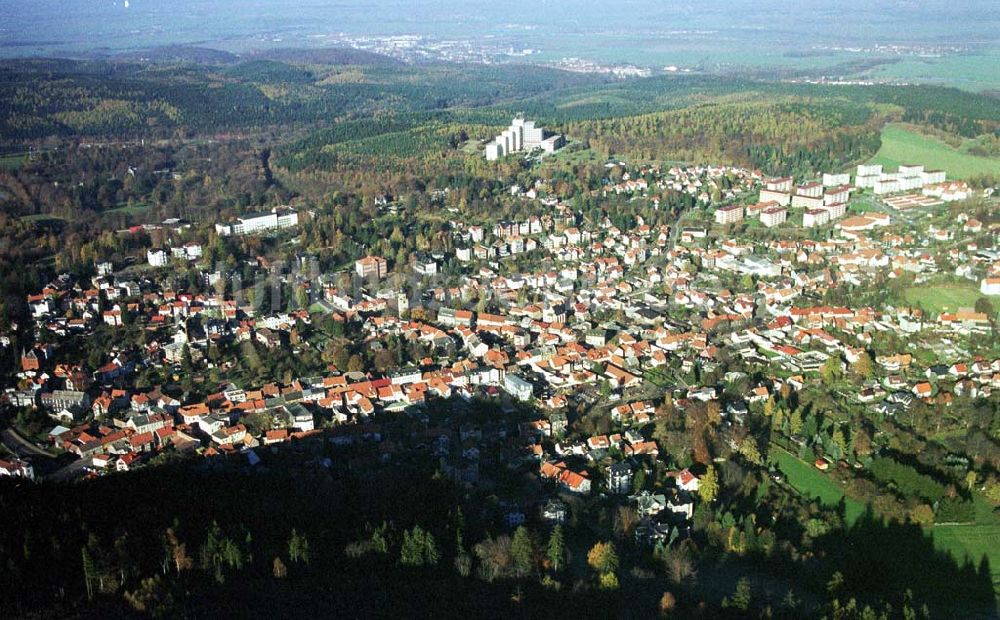 Friedrichroda / Thür. von oben - Stadtansicht von Friedrichroda in Thüringen aus südlicher Richtung.