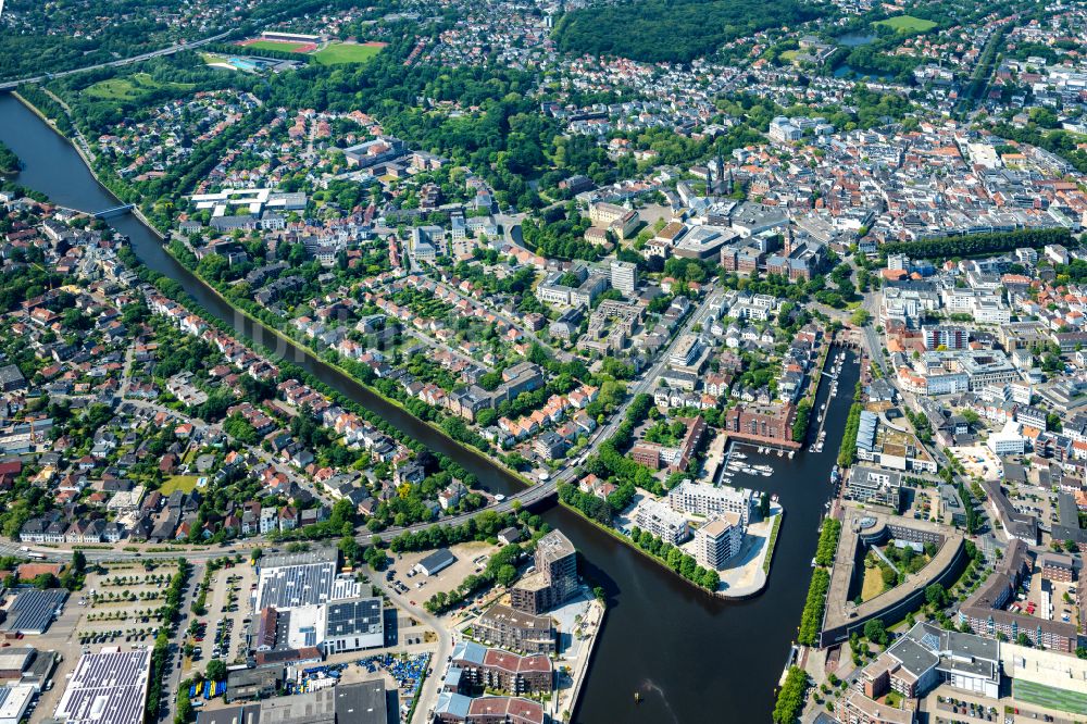 Luftaufnahme Oldenburg - Stadtansicht Gerichtsviertel vom Innenstadtbereich in Oldenburg im Bundesland Niedersachsen, Deutschland